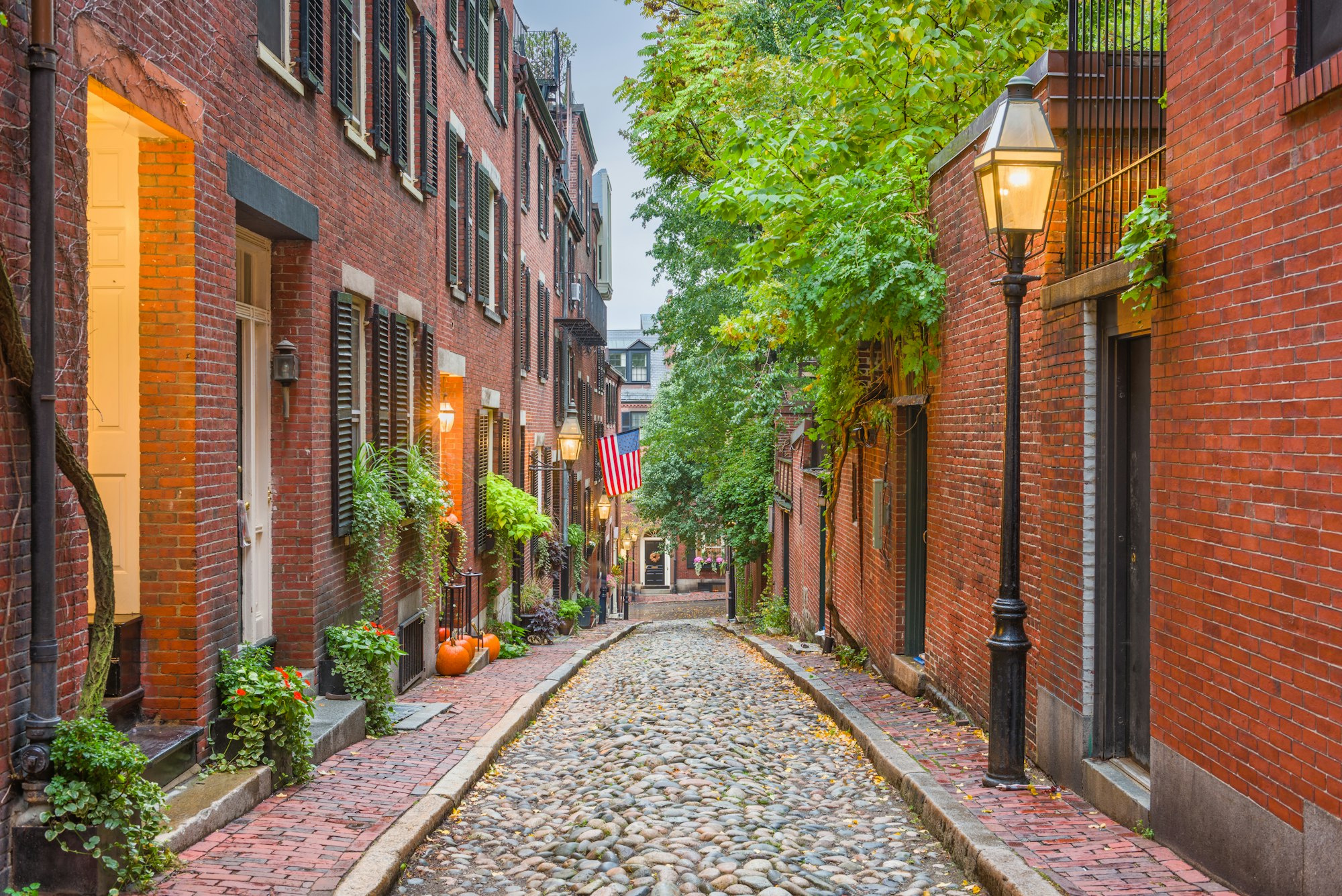 Acorn Street in Boston, Massachusetts